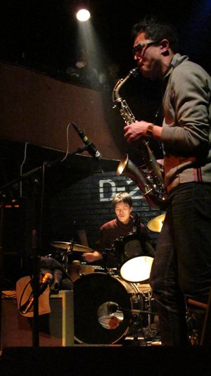 Shanghai saxophonist Jun Yuan frees minds with free jazz at Sally Can't Dance 2010. [Photo: James Tiscione]