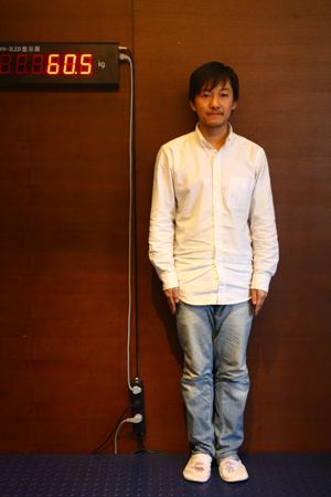 Wang Jun's controversial performance art display of publicly losing weight by fasting in a Beijing hotel.  