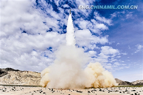 The picture shows a troop unit under the Second Artillery Force of the PLA recently conducted training on missile precision strike under actual battle conditions on plateaus and in Gobi Desert. (Photo by Li Honglin)