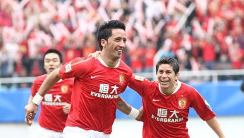 CSL League champions Guangzhou Evergrande played hosted Guizhou Renhe on Sunday afternoon for their second leg of the CFA Cup. The first leg was a 1-1 draw. 4-2 was the final score and Guangzhou beat Guizhou 5-3 on aggregate to lift their second tropy of the season. 