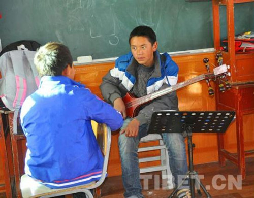 Children were talking about playing skills in the classroom in the Chozin Family Welfare House in Lhasa, capital city of southwest Chinas Tibet Autonomous Region.[Photo/China Tibet Online] 