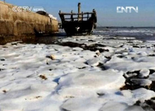 Temperatures have dropped throughout the country, with northern China suffering more snow, and the eastern coast seeing ice earlier than in previous years. 