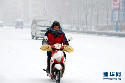 Winter is fully upon us, and a strong cold wave is expected to sweep across most parts of China, bringing a large scale of snow and rains.