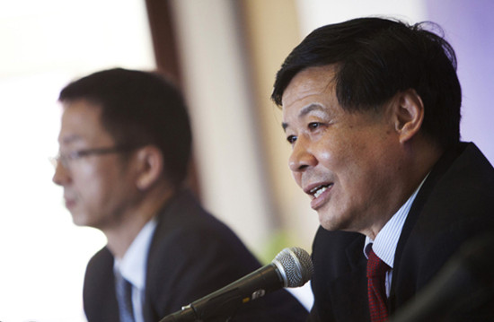 China's Vice-Minister of Finance Zhu Guangyao addresses the media during a news conference in Los Cabos, Mexico, on the sidelines of G20 summit. China off ered $43 billion to the IMF's crisisfi ghting reserves, joining other major emerging economies in pledging new funds to support the global fi nancial system. [Photo/Agencies]