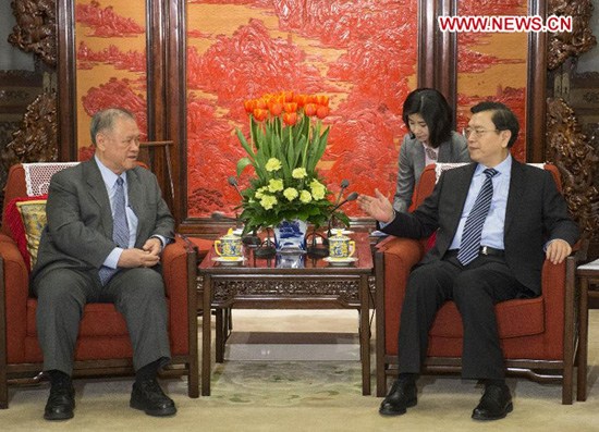 In this file photo taken on Jan. 30, 2013, Zhang Dejiang (R) meets with Brunei's Second Minister of Foreign Affairs and Trade Lim Jock Seng in Beijing, capital of China. (Xinhua/Li Xueren)