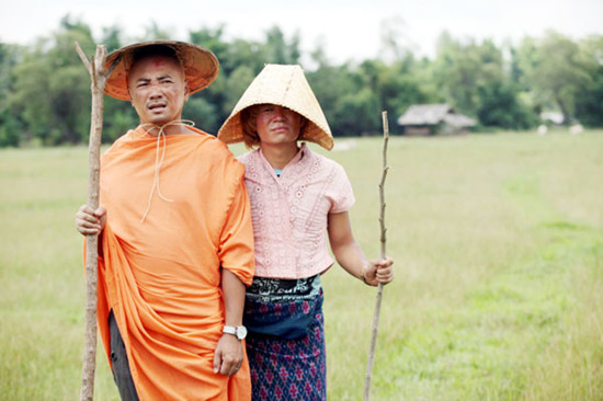 Xu Zheng (left) and Wang Baoqiang performing in Lost in Thailand, the highest-grossing Chinese film with record ticket sales hitting 1.26 billion yuan ($202 million). They starred in both Lost on Journey and Lost in Thailand. Now the producers of the latter face an intellectual property right lawsuit. Provided to China Daily