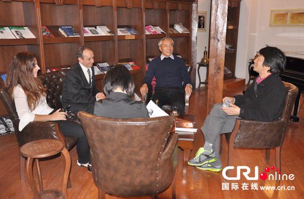 Chinese authors attend workshops with Turkish authors.