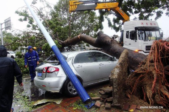 China upgrades alert against Typhoon Haiyan