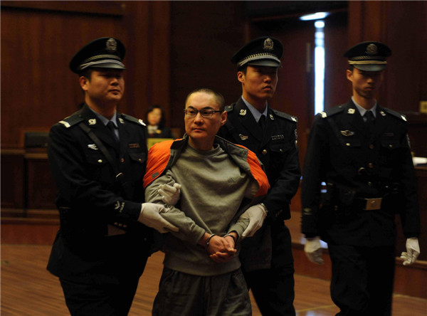 Han Lei, who was convicted in the death of a 2-year-old girl pulled from her stroller, is on trial at the Beijing's High People's Court, Nov 29, 2013. [Photo/Xinhua]