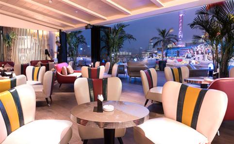 New Bund-side terrace bar