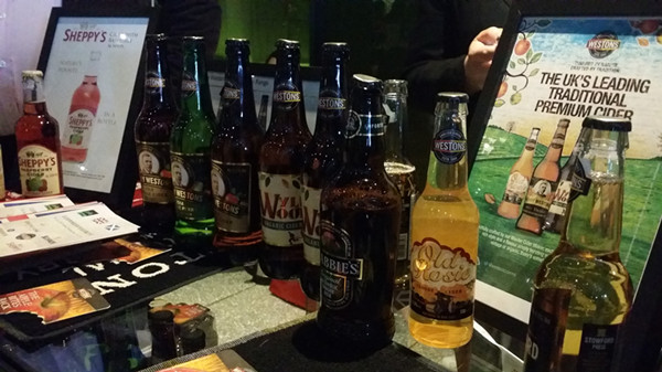 Sales of British beer have exploded after Xi's pub visit. (Photo/ECNS)