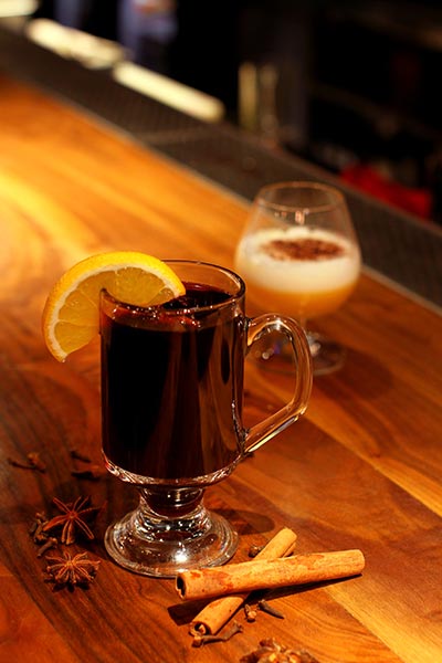 Mulled wine & bombardino. Photo provided to China Daily