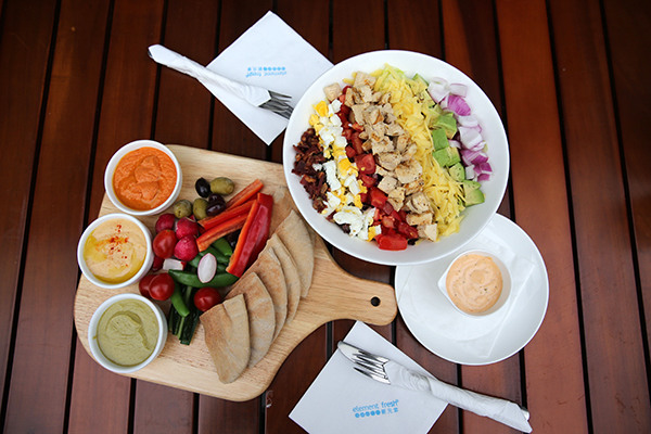 Food at an Element Fresh restaurant in Beijing. (Wang Zhuangfei/China Daily)