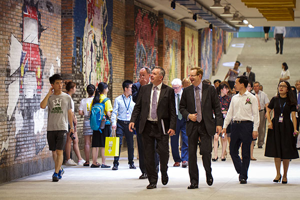 Foreign guests visit Xi'an Jiaotong-Liverpool University in Suzhou, Jiangsu province, on July 26, as the school celebrates its 10-year anniversary. Provided to CHINA DAILY