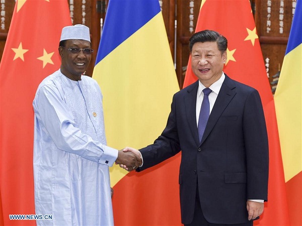 Chinese President Xi Jinping (R) meets with Chadian President Idriss Deby Itno in Hangzhou, capital city of east China's Zhejiang Province, Sept. 3, 2016. (Xinhua/Li Xueren)