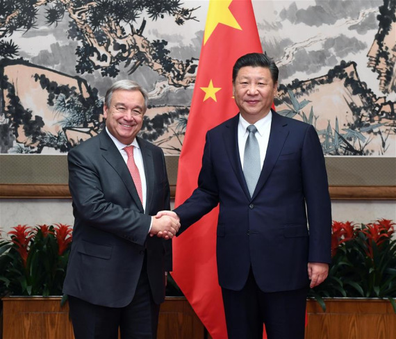 Chinese President Xi Jinping (R) meets with United Nations Secretary-General designate Antonio Guterres in Beijing, capital of China, Nov. 28, 2016. (Photo Xinhua/Rao Aimin)