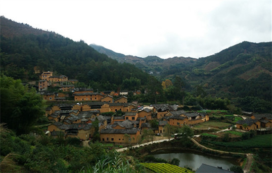 Youtian village in Lishui, Zhejiang province, has a history of more than 500 years and is now on the national list of traditional Chinese villages. (WANG KAIHAO/CHINA DAILY)