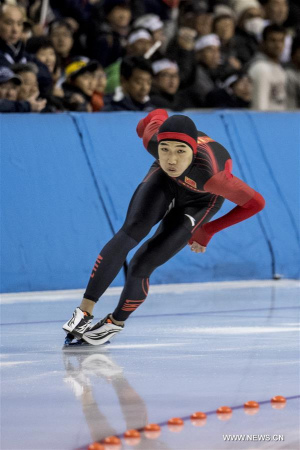 China's Gao Mingyu competes during men's 500m speed skating at the 2017 Sapporo Asian Winter Games in Sapporo, Japan, Feb. 20, 2017. (Xinhua/Jiang Wenyao)