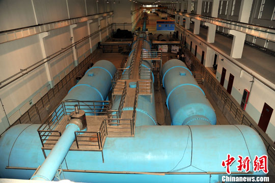 Panorama of JF12 shockwave hypersonic wind tunnel at Chinese national key laboratory Qian Xuesen Engineering Science Experiment Base in Huairou district, Beijing, July 26, 2013. (Photo/Chinanews.com)