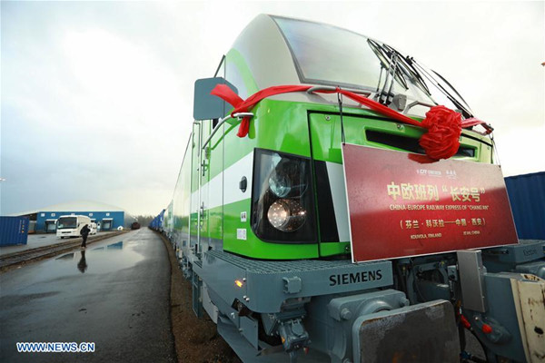 Photo taken on Nov. 10, 2017 shows the cargo train during a launching ceremony of the railway route in Kouvola, Finland. With more than 40 containers on it, the cargo train bound for Chinese inland city of Xi'an departed Kouvola, southeastern Finland, on Friday. (Xinhua/Li Jizhi)