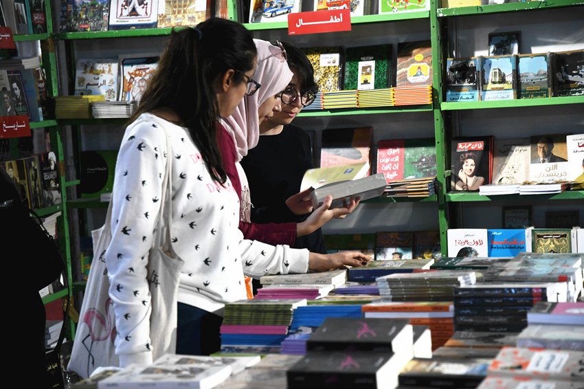 Chinese books welcomed at Tunis International Book Fair