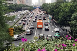 Guangzhou aims to raise bar on auto emissions