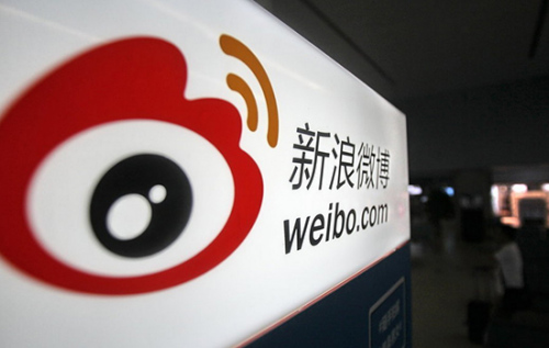 Sina Weibo punishes popular account, hundreds of others for 'harmful information'