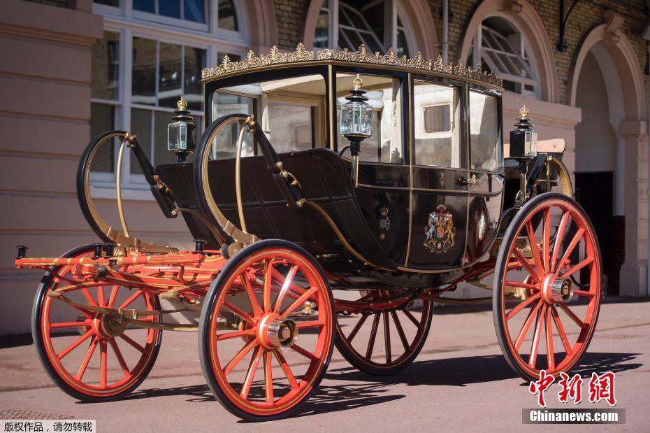 Horse-drawn carriage to carry new couple in Saturday's royal wedding