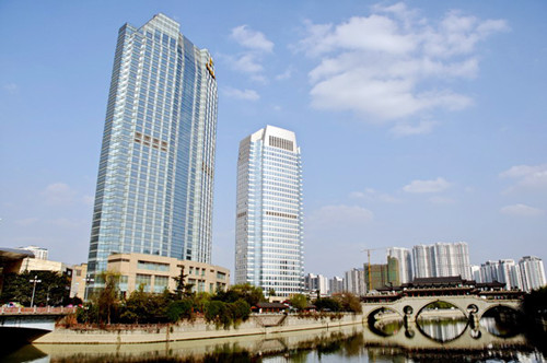 Shangri-La Hotel Chengdu. The western city's quality infrastructure and services are among the major reasons behind many multinationals' decision to invest heavily there. [Photo/China Daily]