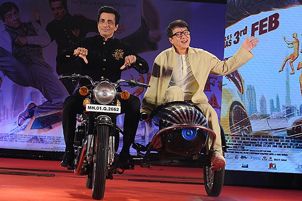 Hong Kong action movie star Jackie Chan (right) and Indian Bollywood actor Sonu Sood attend a promotional event for the film Kung Fu Yoga in Mumbai, India, in January. (Photo provided to China Daily)