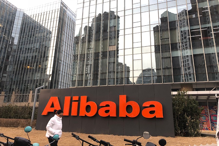 Alibaba acquiring big online retailer in southern Asia