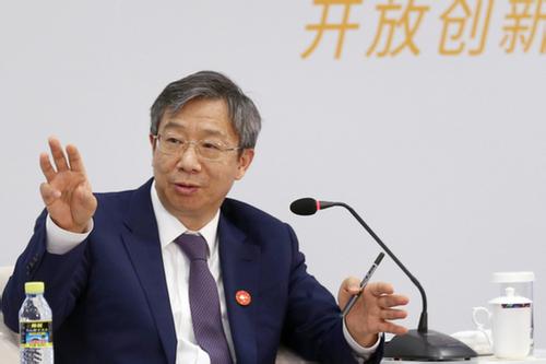Central bank governor announces five extra financial reform measures