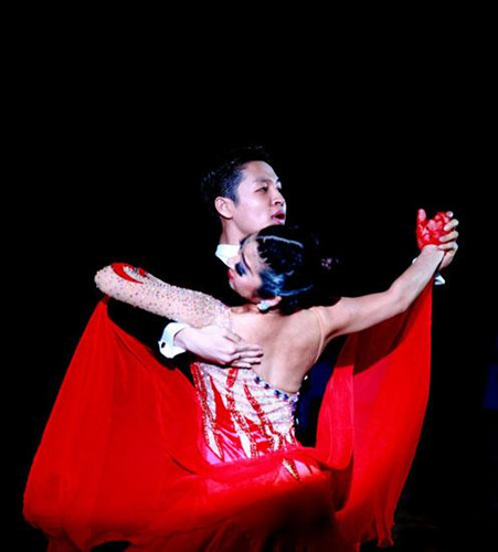 The National Sport Dance Open saw The National Sport Dance Open saw its third and final leg of competition in Xiamen in south Chinas Fujian province.