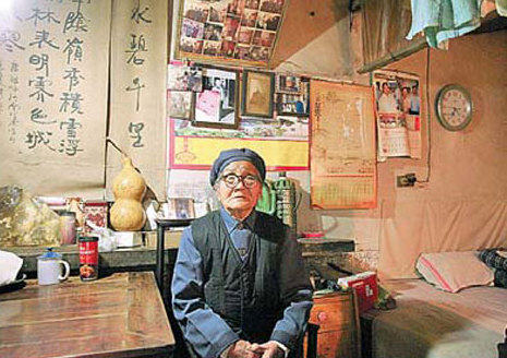 The 94-year-old Ma Yuying lives in the simple house and prefers village life.