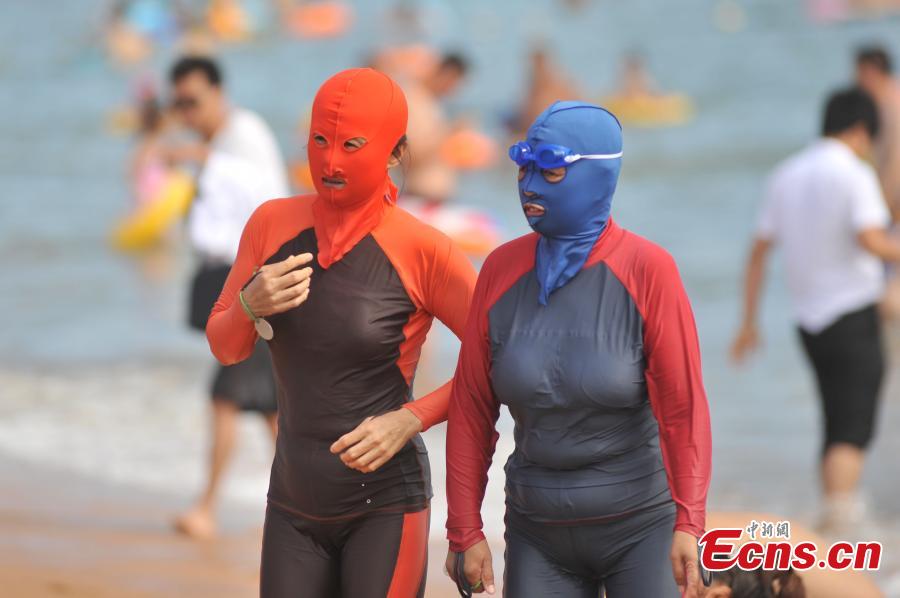 Fourth generation of 'face-kini' soon to hit beach in Qingdao[1]