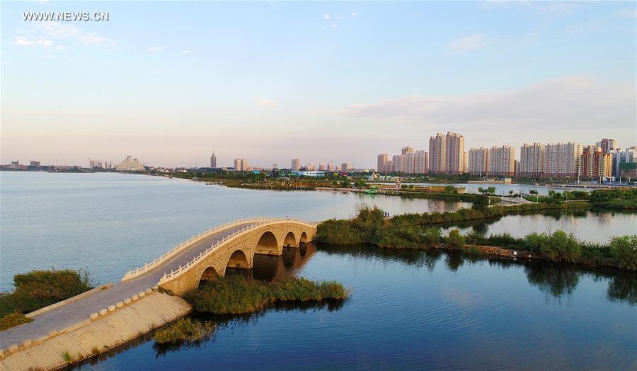 Hengshui Lake Scenic View