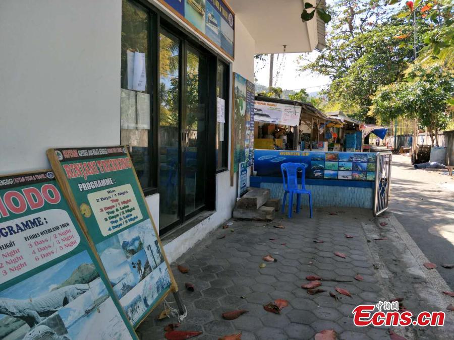 Photo taken on Aug. 7 shows an empty service station on the Lombok Island, Indonesia after a 7.0-magnitude earthquake hit the island on Aug. 5, 2018. (Photo: China News Servie/Lin Yongchuan)