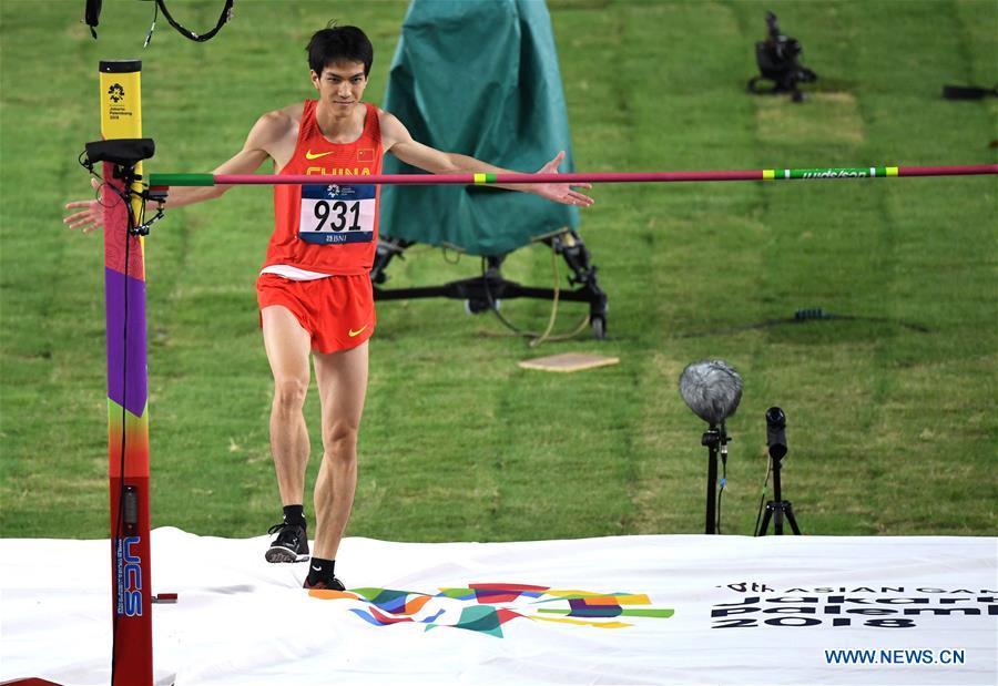 Wang Yu of China reacts during the men\'s high jump final of athletics at the Asian Games 2018 in Jakarta, Indonesia on Aug. 27, 2018. (Xinhua/Du Yu)