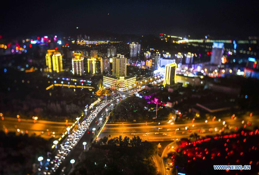 Photo taken on Oct. 11, 2018 shows a night view of Urumqi, capital of northwest China\'s Xinjiang Uygur Autonomous Region. (Xinhua/Zhao Ge)