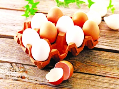 A typical misunderstanding about eggs is that they contain a lot of cholesterol that will definitely cause harm.