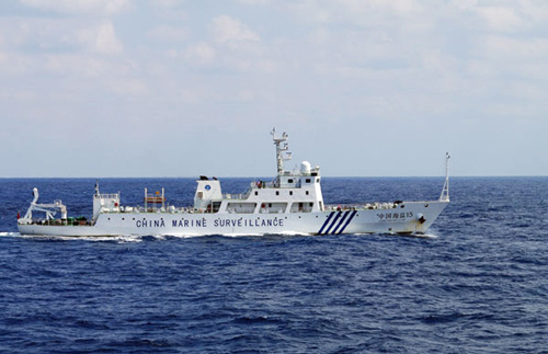 Four China marine surveillance ships patrolled the waters off the Diaoyu Islands on Oct 2 in response to the Japanese righter-wingers' intrusion, the Foreign Ministry confirmed. [Photo/Agencies]