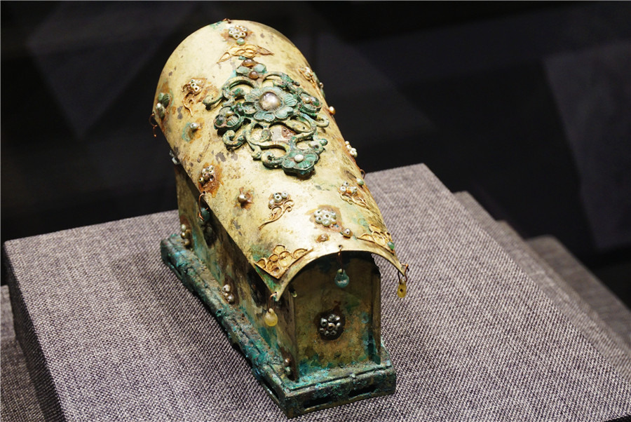 Tang Dynasty relics exhibited in E China's Hangzhou