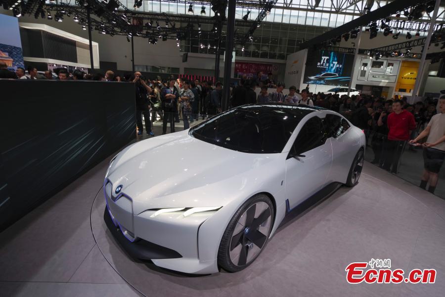 Electric cars take the spotlight at Auto China 