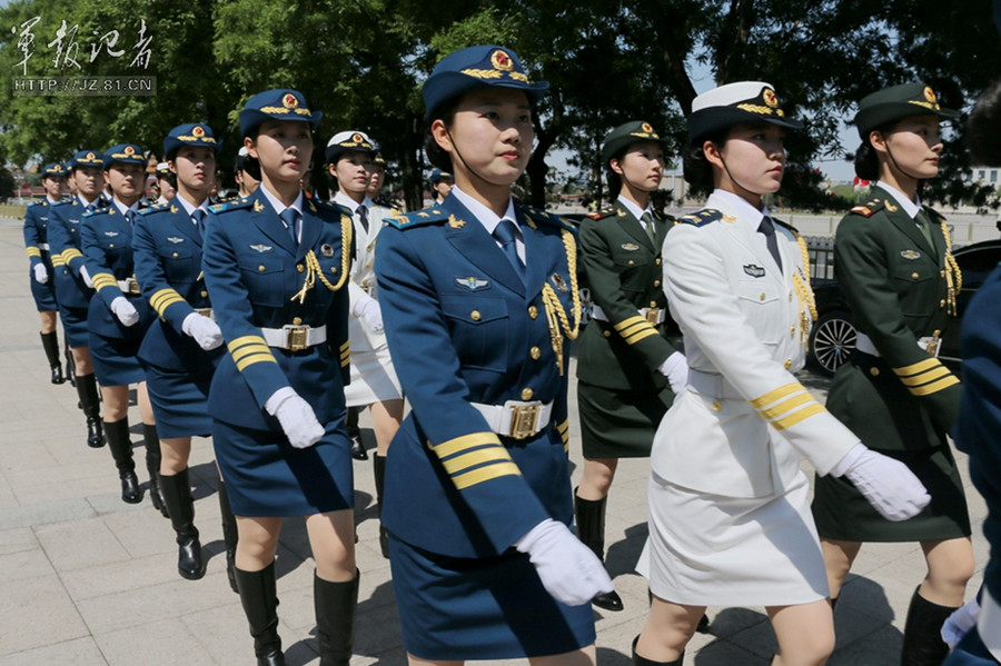 Chinas Female Honor Guards Debut In Beijing 110 Headlines Features Photo And Videos From