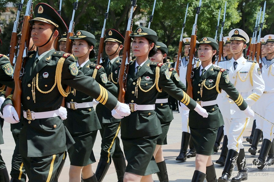 Chinas Female Honor Guards Debut In Beijing 210 Headlines Features Photo And Videos From