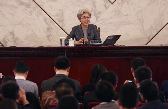 Fu Ying, spokeswoman of the third session of the 12th National People's Congress (NPC), meets journalists from home and abroad at a press conference in Beijing, March 4, 2015. (Photo: China Daily/Wang Jing)